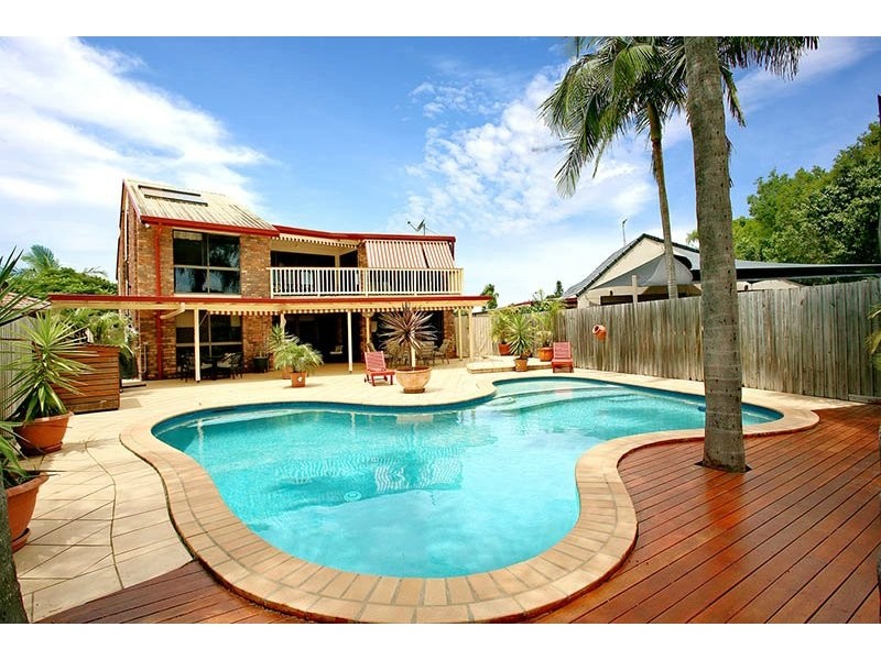 35 Witt Avenue, Carrara QLD 4211