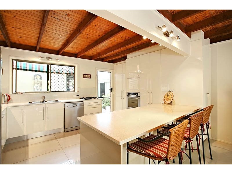 35 Witt Avenue, Carrara QLD 4211