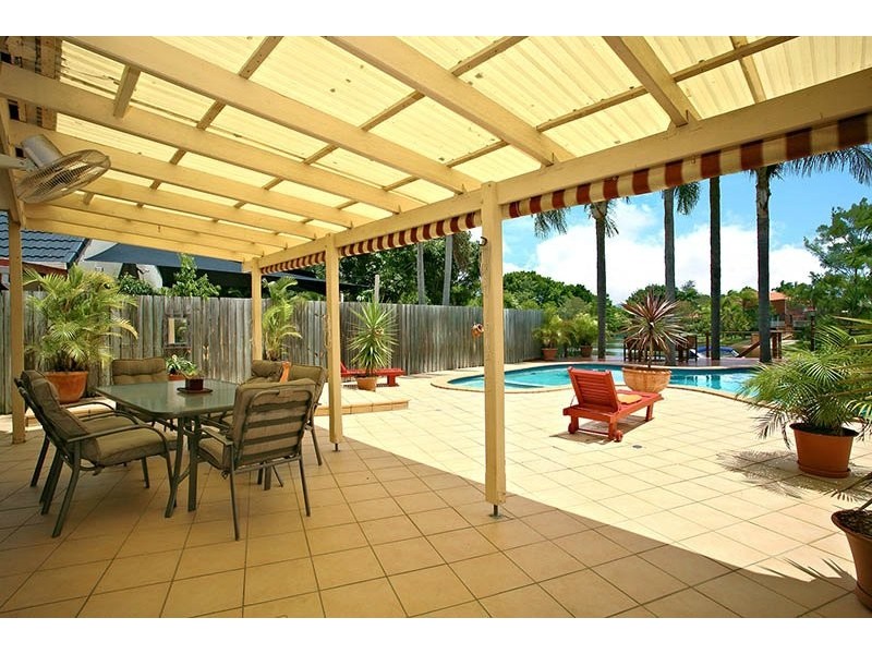 35 Witt Avenue, Carrara QLD 4211