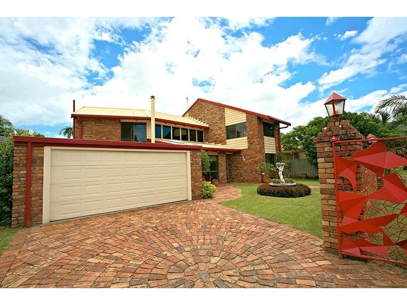 35 Witt Avenue, Carrara QLD 4211