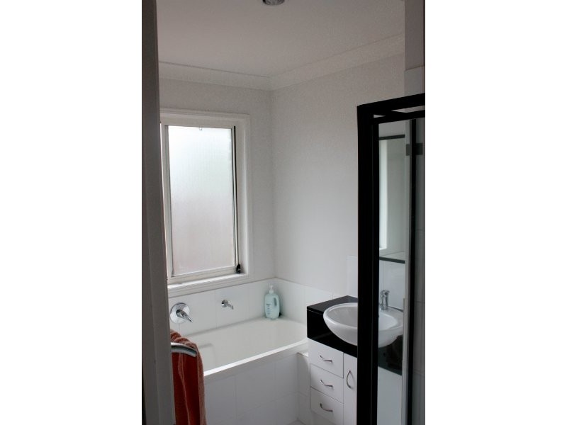 6 Amaray Drive, Upper Coomera QLD 4209