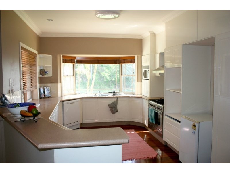 2 Raleigh Tce, Currumbin Waters QLD 4223