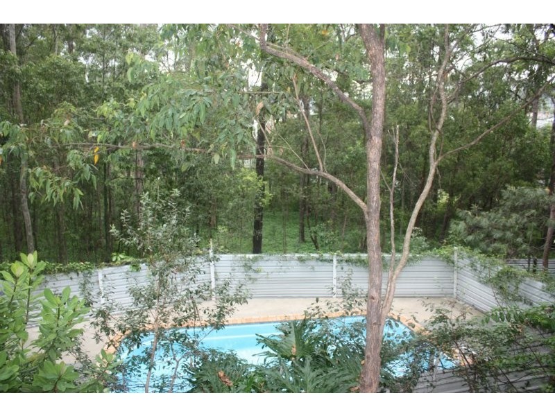 4 Presbytery Lane, Molendinar QLD 4214