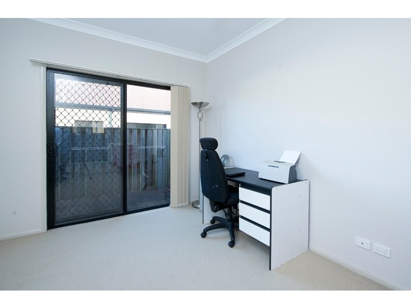 39 North Shore Ave, Varsity Lakes QLD 4227