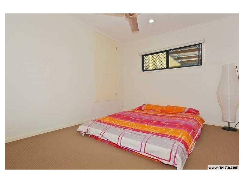 4 Viburnum Street, Varsity Lakes QLD 4227