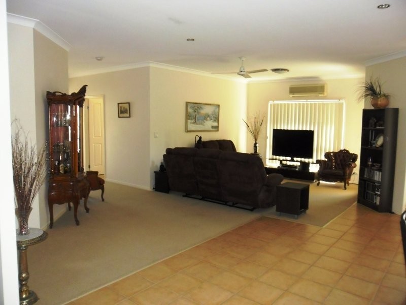 24 Goldcrest Drive, Upper Coomera QLD 4209