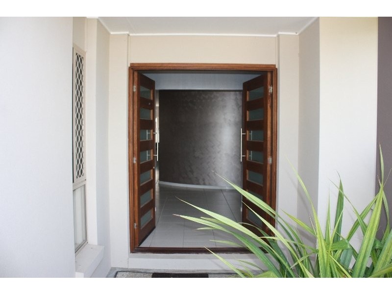 12 Flamevine Street, Upper Coomera QLD 4209