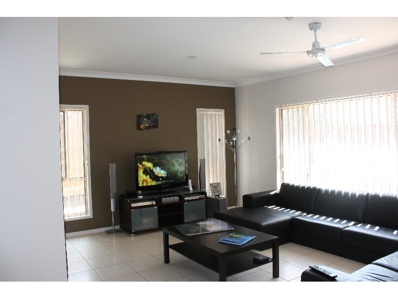 12 Flamevine Street, Upper Coomera QLD 4209