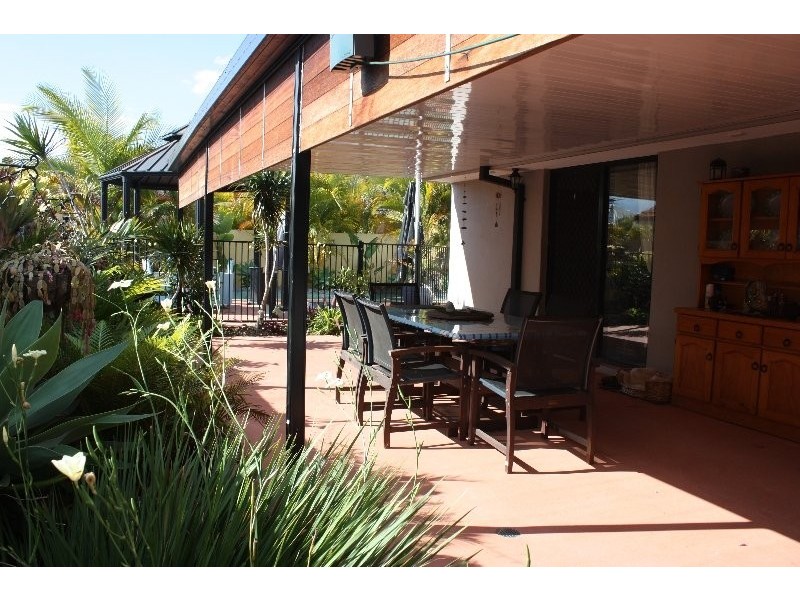 50 Serafina Drive, Helensvale QLD 4212