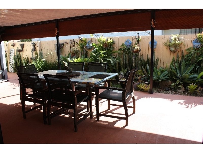 50 Serafina Drive, Helensvale QLD 4212