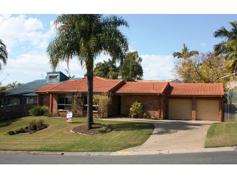 4 Pinehurst Place, Robina QLD 4226