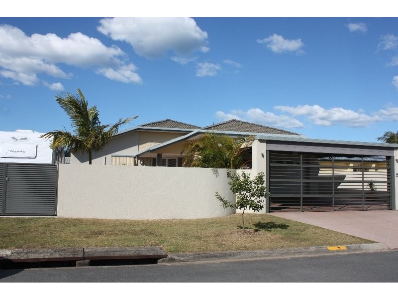 9 Seabreeze Street, Paradise Point QLD 4216