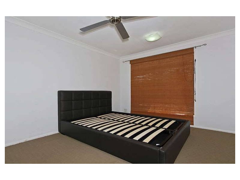 79 Pappas Way, Carrara QLD 4211