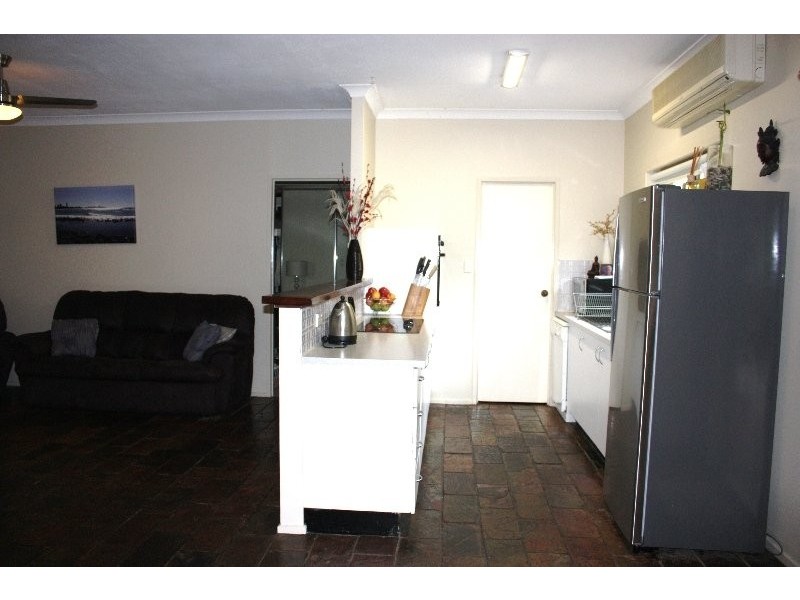 2 Alzino Place, Carrara QLD 4211