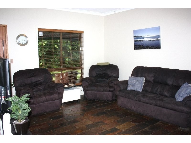 2 Alzino Place, Carrara QLD 4211