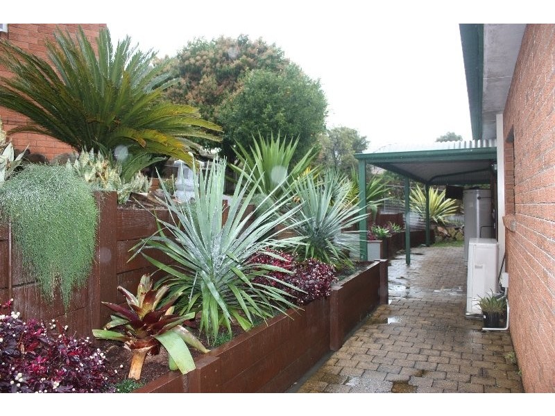 2 Alzino Place, Carrara QLD 4211