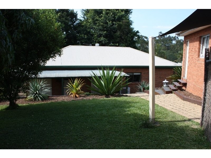 2 Alzino Place, Carrara QLD 4211