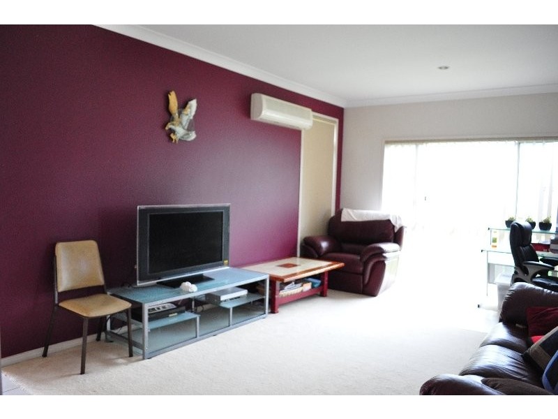 30 North Shore Ave, Varsity Lakes QLD 4227