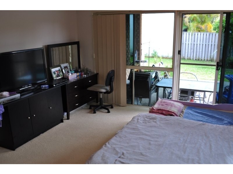30 North Shore Ave, Varsity Lakes QLD 4227