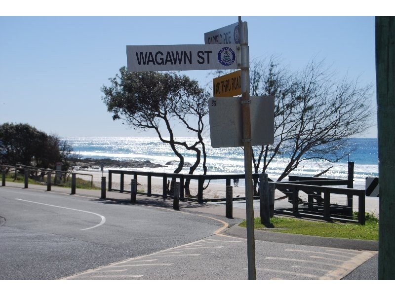 18 Wagawn Street, Tugun QLD 4224