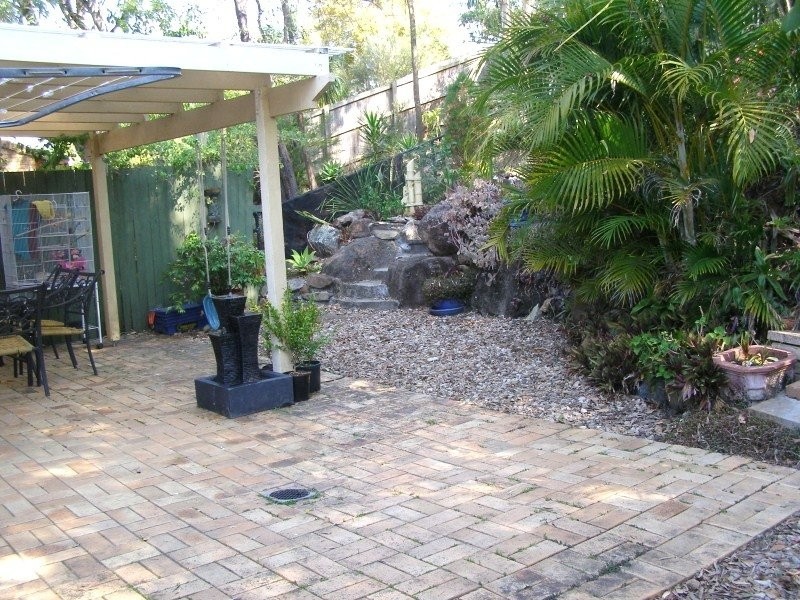 2/1 Chaplin Crescent, Oxenford QLD 4210