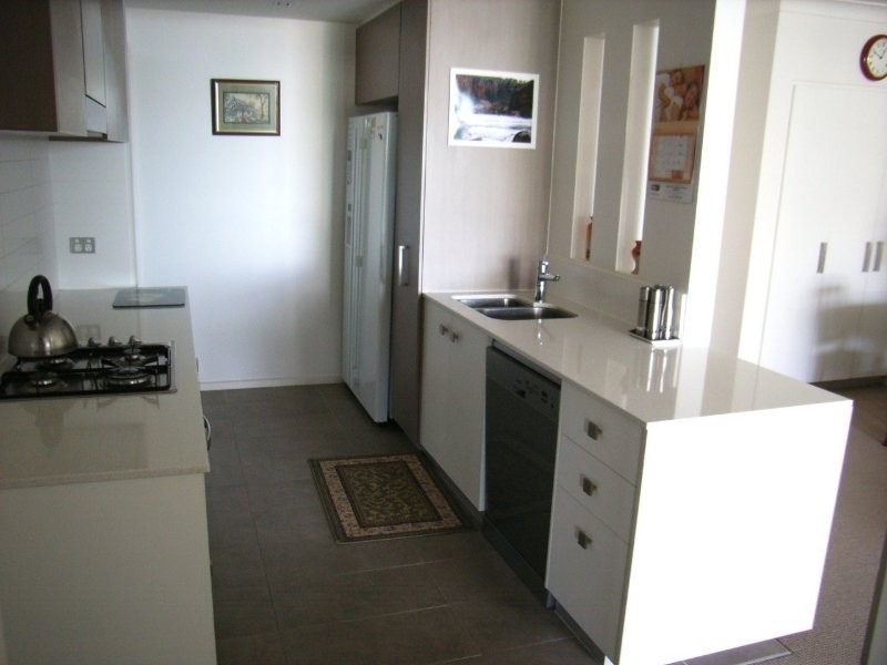 4037 3027 The Boulevard, Carrara QLD 4211