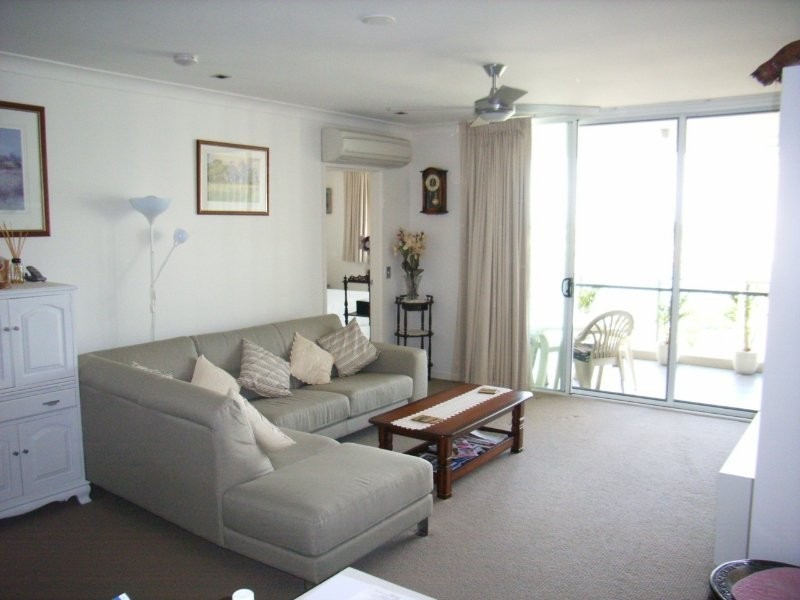 4037 3027 The Boulevard, Carrara QLD 4211