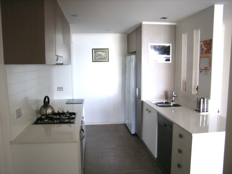 4037 3027 The Boulevard, Carrara QLD 4211