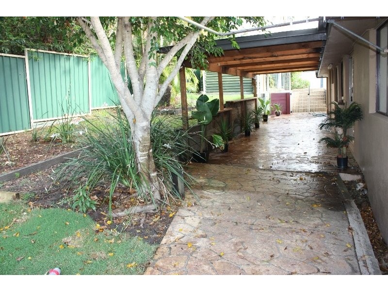 19 Flinders Avenue, Molendinar QLD 4214