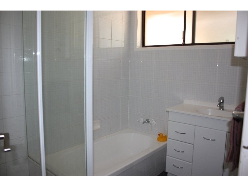 19 Flinders Avenue, Molendinar QLD 4214