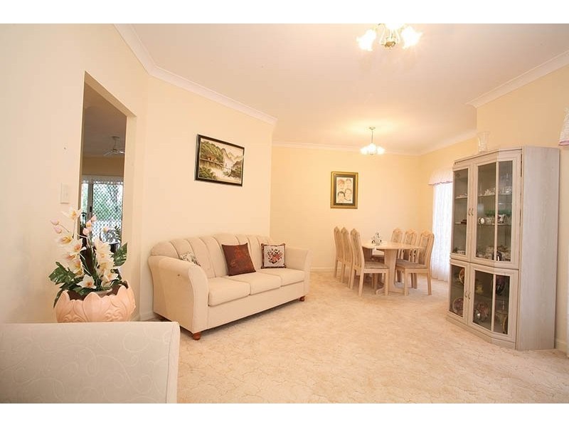 24 Daintree Drive, Parkwood QLD 4214