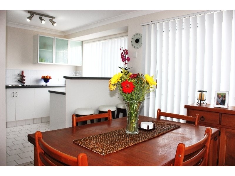 1/24 Kenny Drive, Labrador QLD 4215