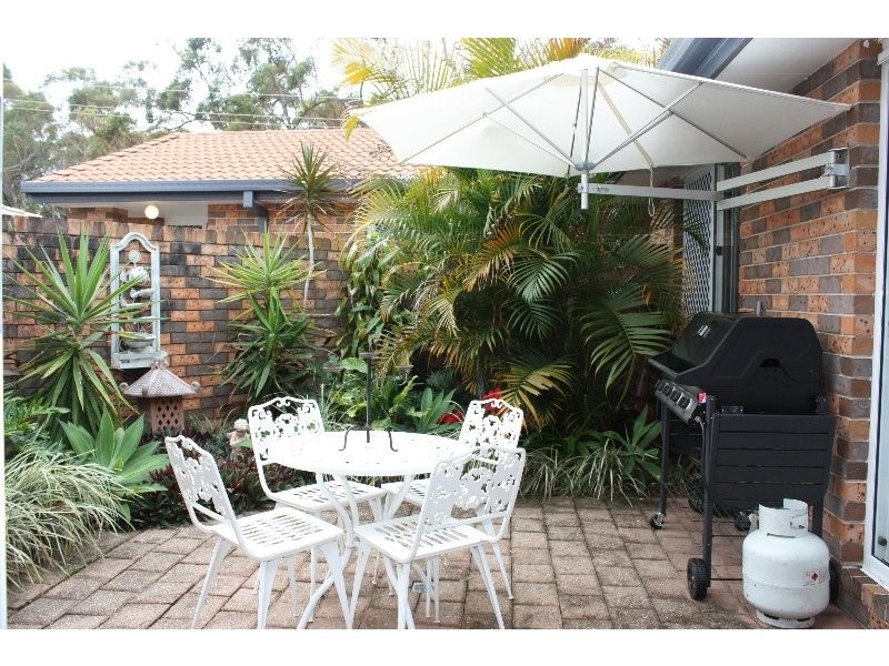 1/24 Kenny Drive, Labrador QLD 4215