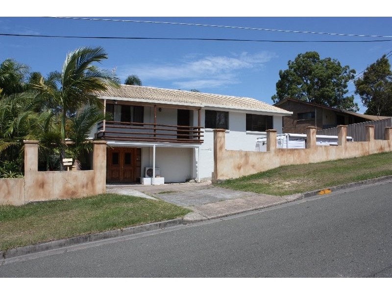 9 Sturt Street, Molendinar QLD 4214
