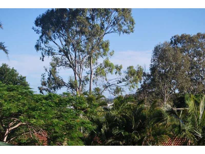 11 Tooraneedin Rd, Coomera QLD 4209