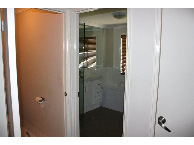 601 Pineridge Road, Biggera Waters QLD 4216