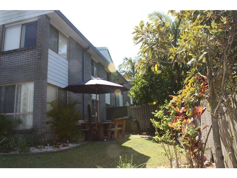 601 Pineridge Road, Biggera Waters QLD 4216