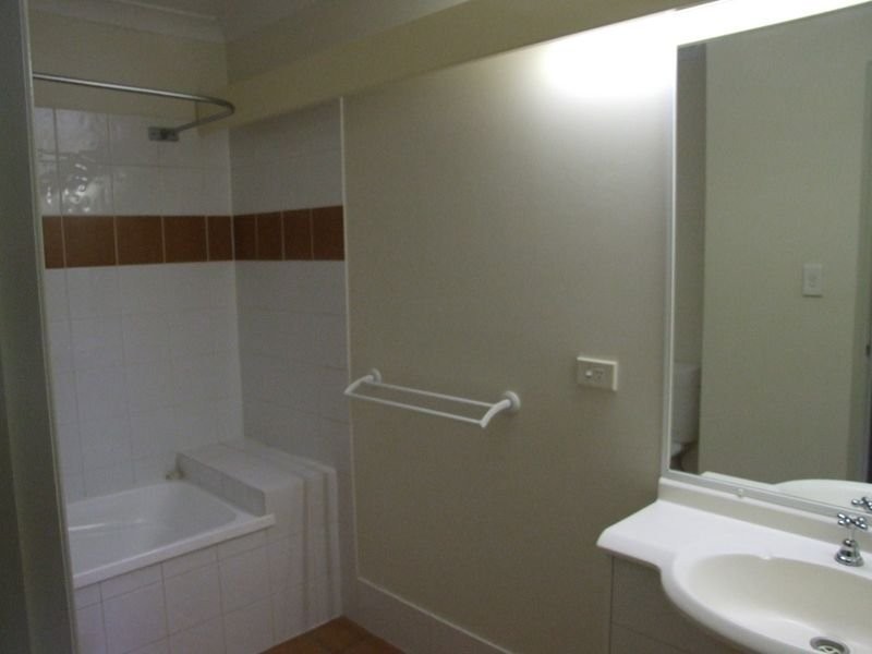 92/1 Bridgman Dve, Reedy Creek QLD 4227