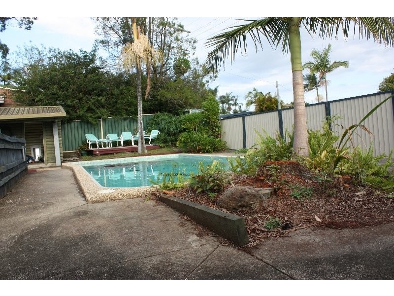 19 Flinders Avenue, Molendinar QLD 4214