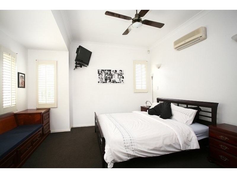 5 Charlton, Hamilton QLD 4007