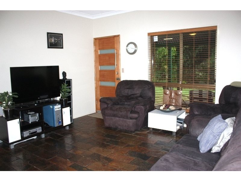 2 Alzino Place, Carrara QLD 4211