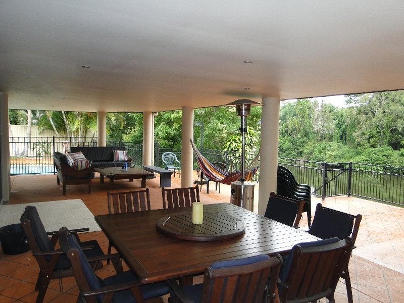 71 Nerang River Dve, Nerang QLD 4211