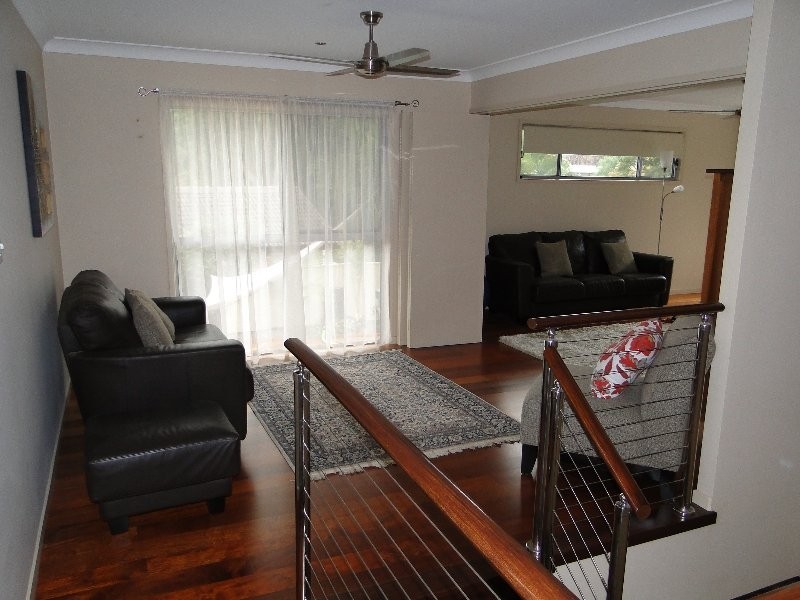 71 Nerang River Dve, Nerang QLD 4211