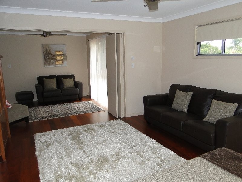 71 Nerang River Dve, Nerang QLD 4211