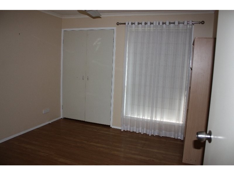 1/8 Tannock Street, Ashmore QLD 4214