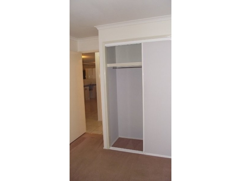 2/60 Village Way, Oxenford QLD 4210