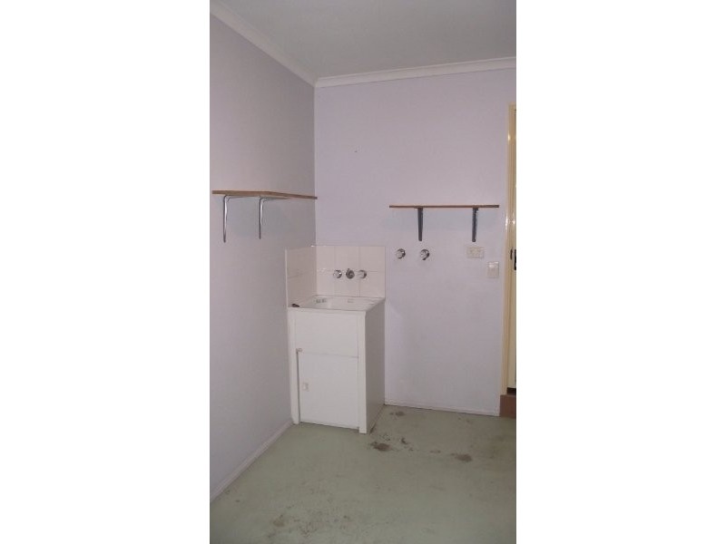 2/60 Village Way, Oxenford QLD 4210