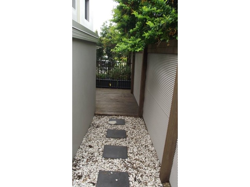 6/2 Palma Crescent, Varsity Lakes QLD 4227