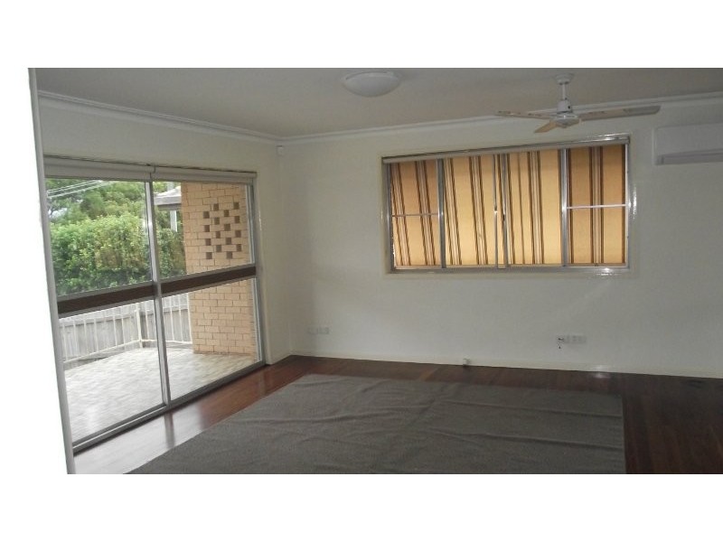 24 Nerang-Broadbeach Rd, Nerang QLD 4211