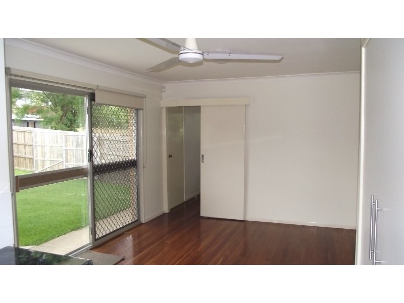 24 Nerang-Broadbeach Rd, Nerang QLD 4211